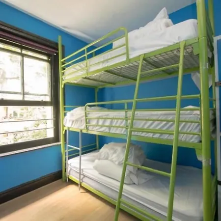 The Phoenix Hostel Paddington-2
